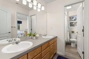 1224 Whitehall Dr, Longmont, CO 80504 - Photo 28