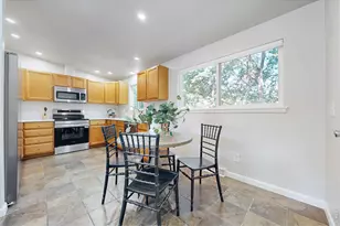 1608 Collins Ct, Fort Collins, CO 80521 - Photo 8