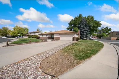2080 Firestone Ct, Loveland, CO 80538 - Photo 2