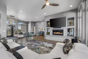 303 Duesenberg Ln, Fort Collins, CO 80524 - Photo 10