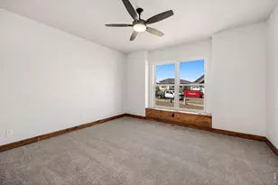 2724 Heron Lakes Pkwy, Berthoud, CO 80513 - Photo 14