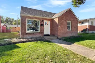 605 Columbine St, Sterling, CO 80751 - Photo 2