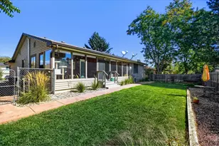 2874 Hartwick Cir, Longmont, CO 80503 - Photo 8