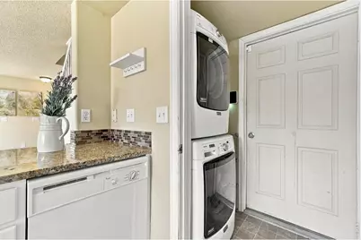 4064 Orleans St, Denver, CO 80249 - Photo 12