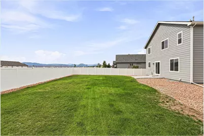 2063 Tabor St, Berthoud, CO 80513 - Photo 40