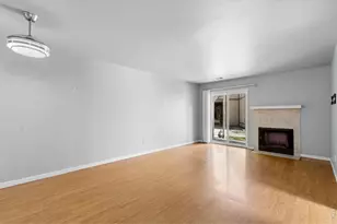 225 E 8th Ave, Longmont, CO 80504 - Photo 10