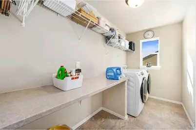 2642 Sapphire St, Loveland, CO 80537 - Photo 22