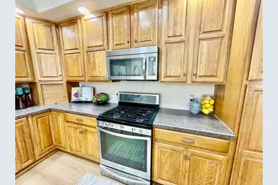 1350 Silverwood Ct, Windsor, CO 80550 - Photo 16