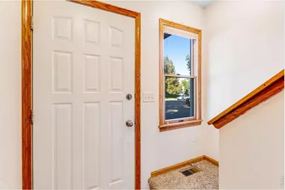 242 E 42nd St, Loveland, CO 80538 - Photo 10