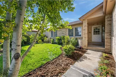 1056 Scarborough Dr, Loveland, CO 80538 - Photo 2
