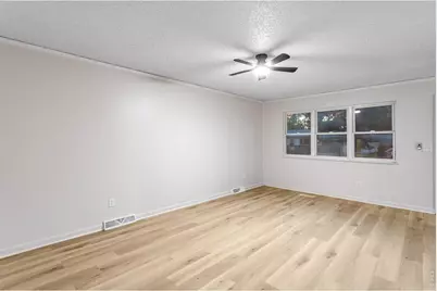 541 10th St, Windsor, CO 80550 - Photo 4