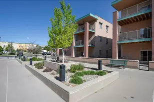 1053 W Century Dr, Louisville, CO 80027 - Photo 4