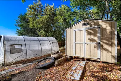 706 Hover St, Longmont, CO 80501 - Photo 22
