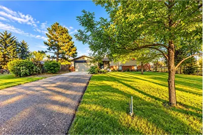 4608 Sunshine Ct, Loveland, CO 80537 - Photo 10