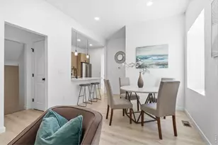 662 S Logan St, Denver, CO 80209 - Photo 12