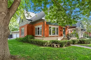 828 W Olive St, Fort Collins, CO 80521 - Photo 1
