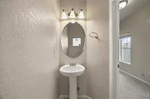 18931 E 55th Ave, Denver, CO 80249 - Photo 14