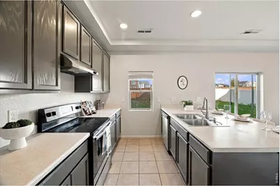 18931 E 55th Ave, Denver, CO 80249 - Photo 10