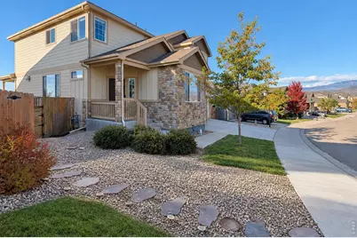 938 Highline Dr, Loveland, CO 80538 - Photo 4