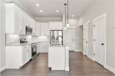 1756 W 50th St, Loveland, CO 80538 - Photo 12