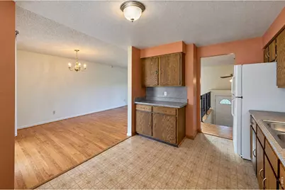 1318 S Grant St, Longmont, CO 80501 - Photo 10