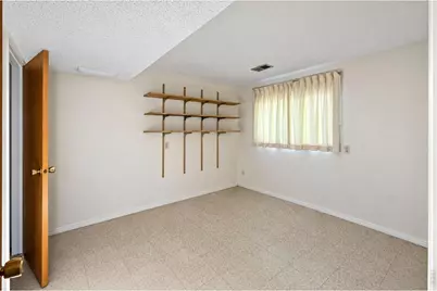 1318 S Grant St, Longmont, CO 80501 - Photo 28