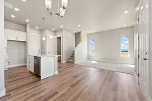 6792 Maple Leaf Dr, Timnath, CO 80547 - Photo 2