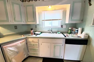 221 W 57th St, Loveland, CO 80538 - Photo 10