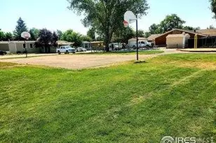 221 W 57th St, Loveland, CO 80538 - Photo 32