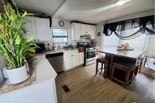 221 W 57th St, Loveland, CO 80538 - Photo 8