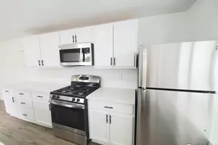 420 E 57th St, Loveland, CO 80538 - Photo 6