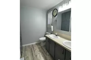 605 W 57th St, Loveland, CO 80538 - Photo 6