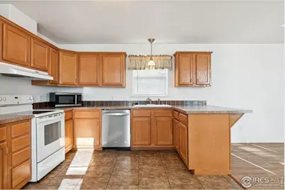 235 N 2nd St #6, Berthoud, CO 80513 - Photo 8