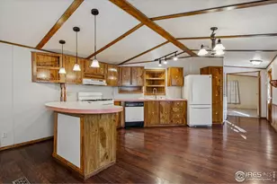 221 W 57th St, Loveland, CO 80538 - Photo 6