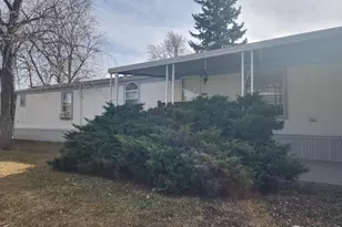 720 Flamingo Dr, Lafayette, CO 80026 - Photo 2