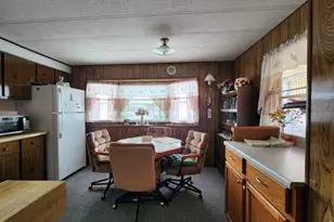 729 17th Ave, Longmont, CO 80501 - Photo 2