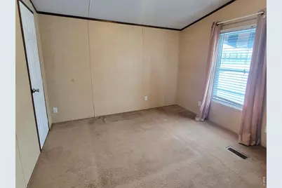 2200 37th St #28, Evans, CO 80620 - Photo 10