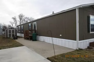 235 N 2nd St, Berthoud, CO 80513 - Photo 2