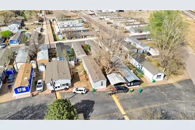 218 Grape St #5, Hudson, CO 80642 - Photo 2