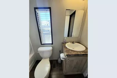 301 B St, Evans, CO 80620 - Photo 24