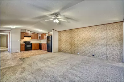 230 N 2nd St #88, Berthoud, CO 80513 - Photo 2