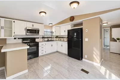 1401 9th St #163, Fort Lupton, CO 80621 - Photo 2