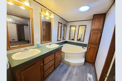 221 W 57th St #37A, Loveland, CO 80538 - Photo 18