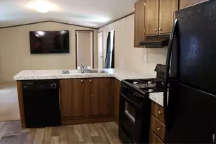 200 N 35th Ave, Greeley, CO 80634 - Photo 4