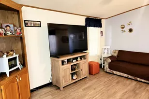 2200 37th St, Evans, CO 80620 - Photo 6