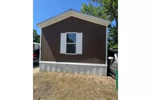 101 21st Ave, Greeley, CO 80631 - Photo 2