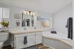 1774 Garnet St, Loveland, CO 80537 - Photo 16