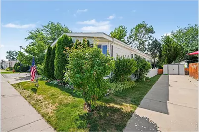 1774 Garnet St #129, Loveland, CO 80537 - Photo 4