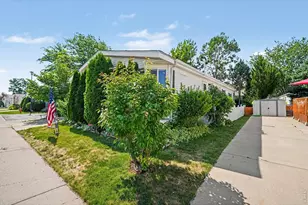 1774 Garnet St, Loveland, CO 80537 - Photo 4