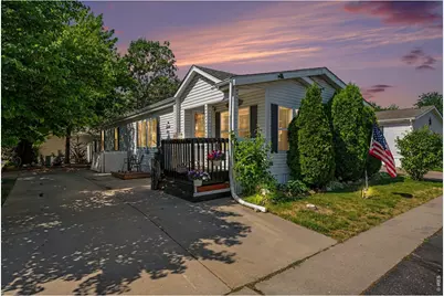 1774 Garnet St #129, Loveland, CO 80537 - Photo 2